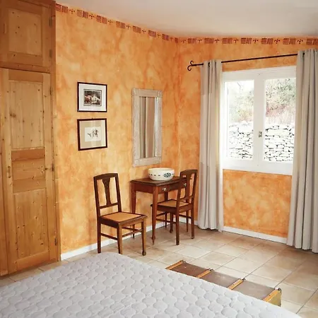 3 Bedroom Awesome In Laven Orgnac-l'Aven
