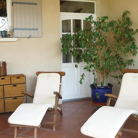 3 Bedroom Awesome In Laven